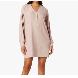 Beyond Yoga Pink Long Sleeve pajamas